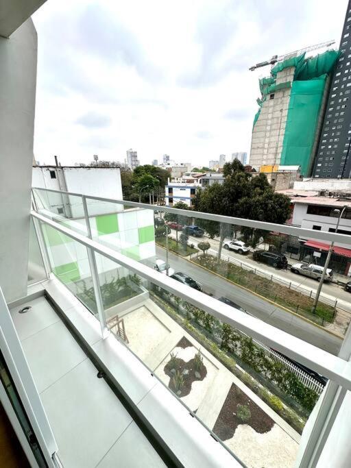 Centrico Cerca A San Isidro Lima
