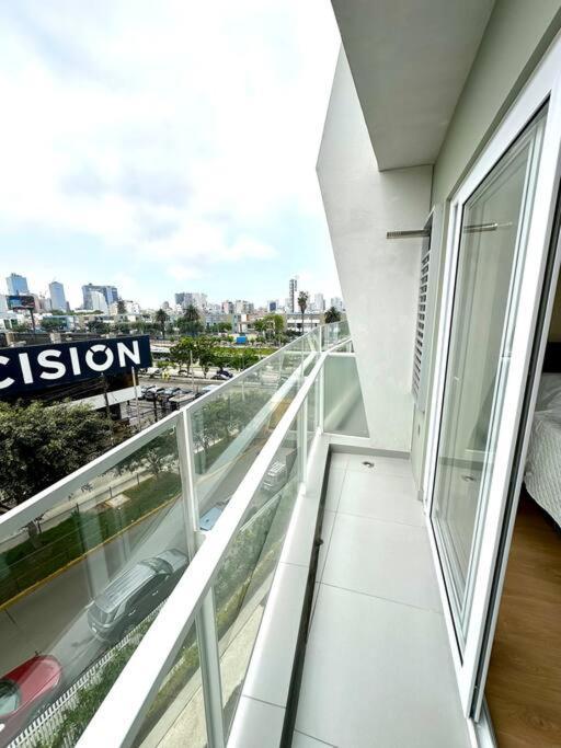 Centrico Cerca A San Isidro * Lima
